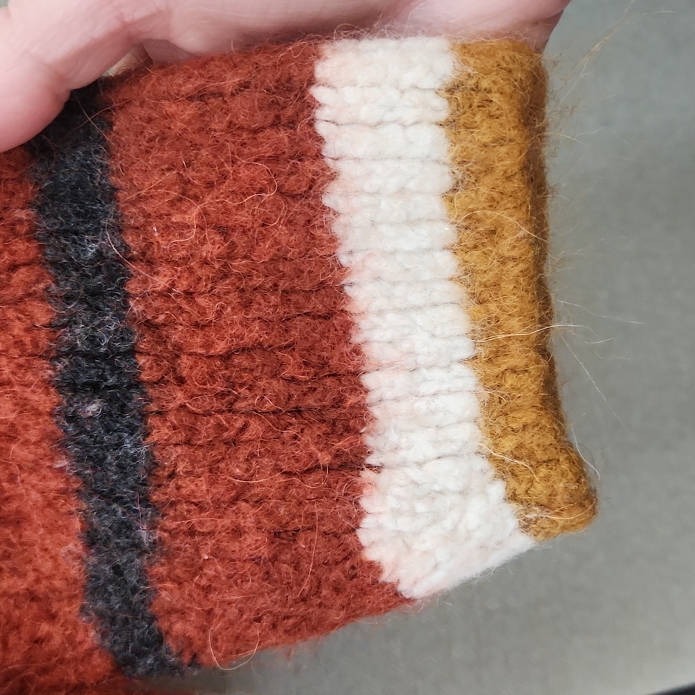 Sita Murt Alpaca and Wool Sweater - Picture 15 of 16